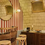 Hotel Mercure Notre Dame Saint Germain Des Prés