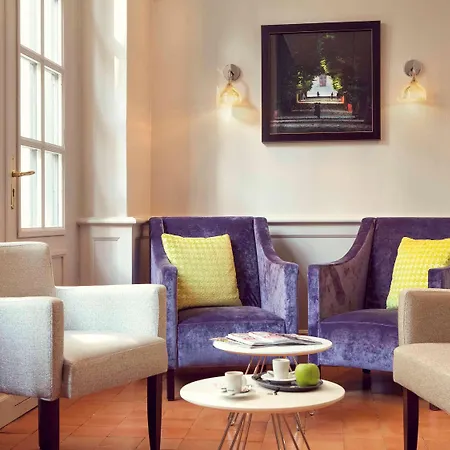 Hotel Mercure Notre Dame Saint Germain Des Pres Paris