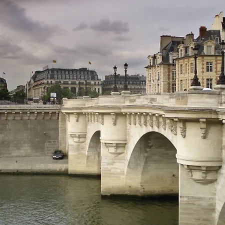 Mercure Notre Dame Saint Germain Des Pres