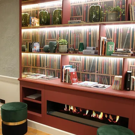 Mercure Notre Dame Saint Germain Des Pres Hotel 4*