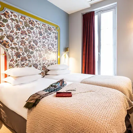 Hotel Mercure Notre Dame Saint Germain Des Pres 4*
