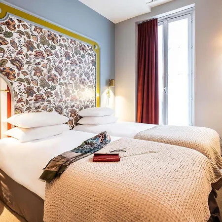 Mercure Notre Dame Saint Germain Des Pres 4* Paris