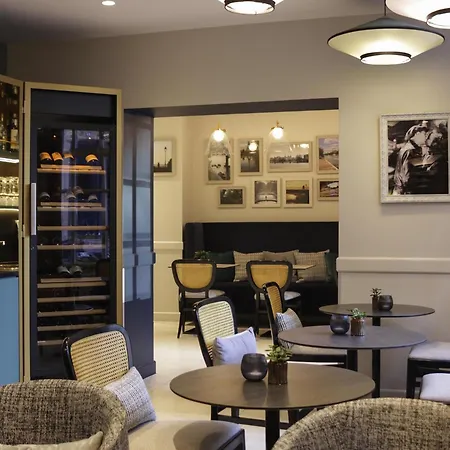 Mercure Notre Dame Saint Germain Des Pres Hotel 4*