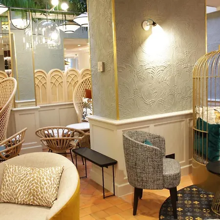 Mercure Notre Dame Saint Germain Des Pres 4* Paris