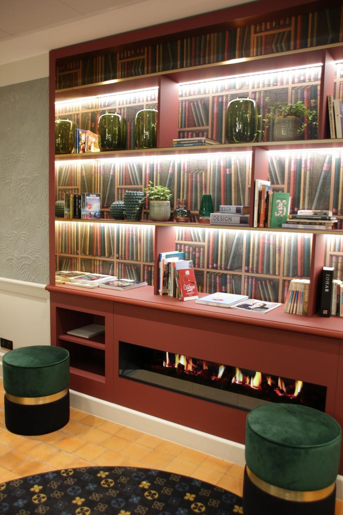 Mercure Notre Dame Saint Germain Des Prés Hotel 4*